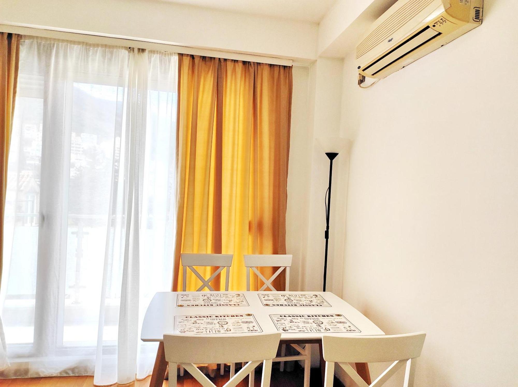 בודווה Apartments Svetlana מראה חיצוני תמונה