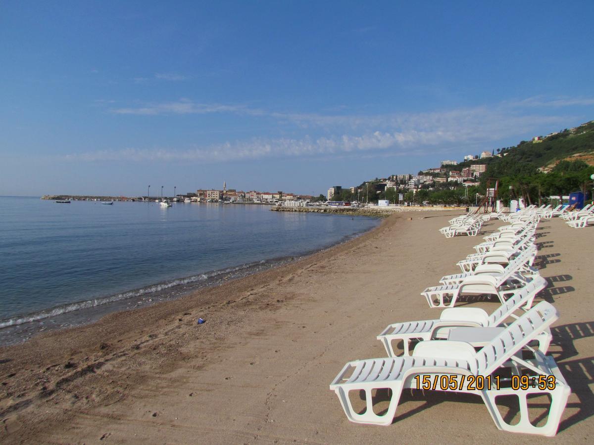 בודווה Apartments Svetlana מראה חיצוני תמונה