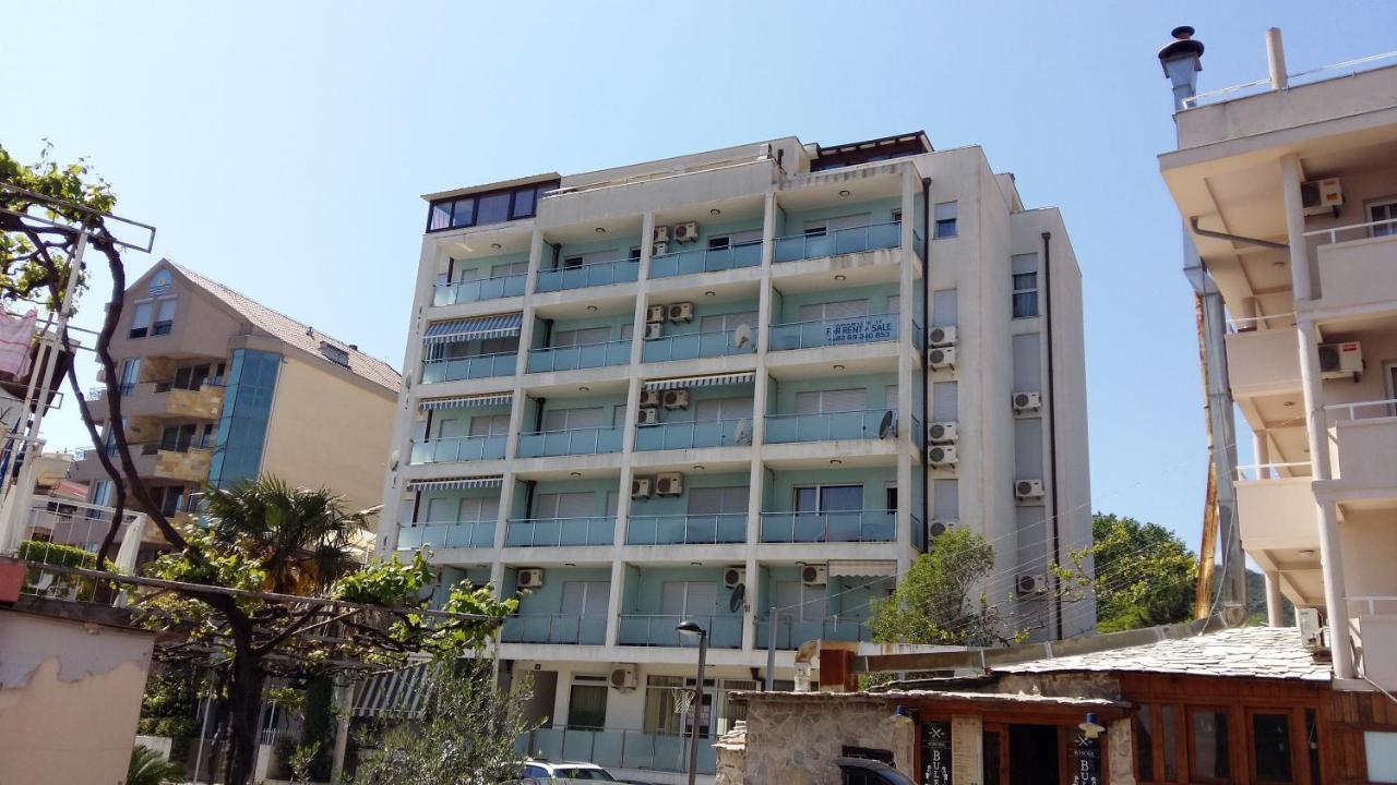 בודווה Apartments Svetlana מראה חיצוני תמונה